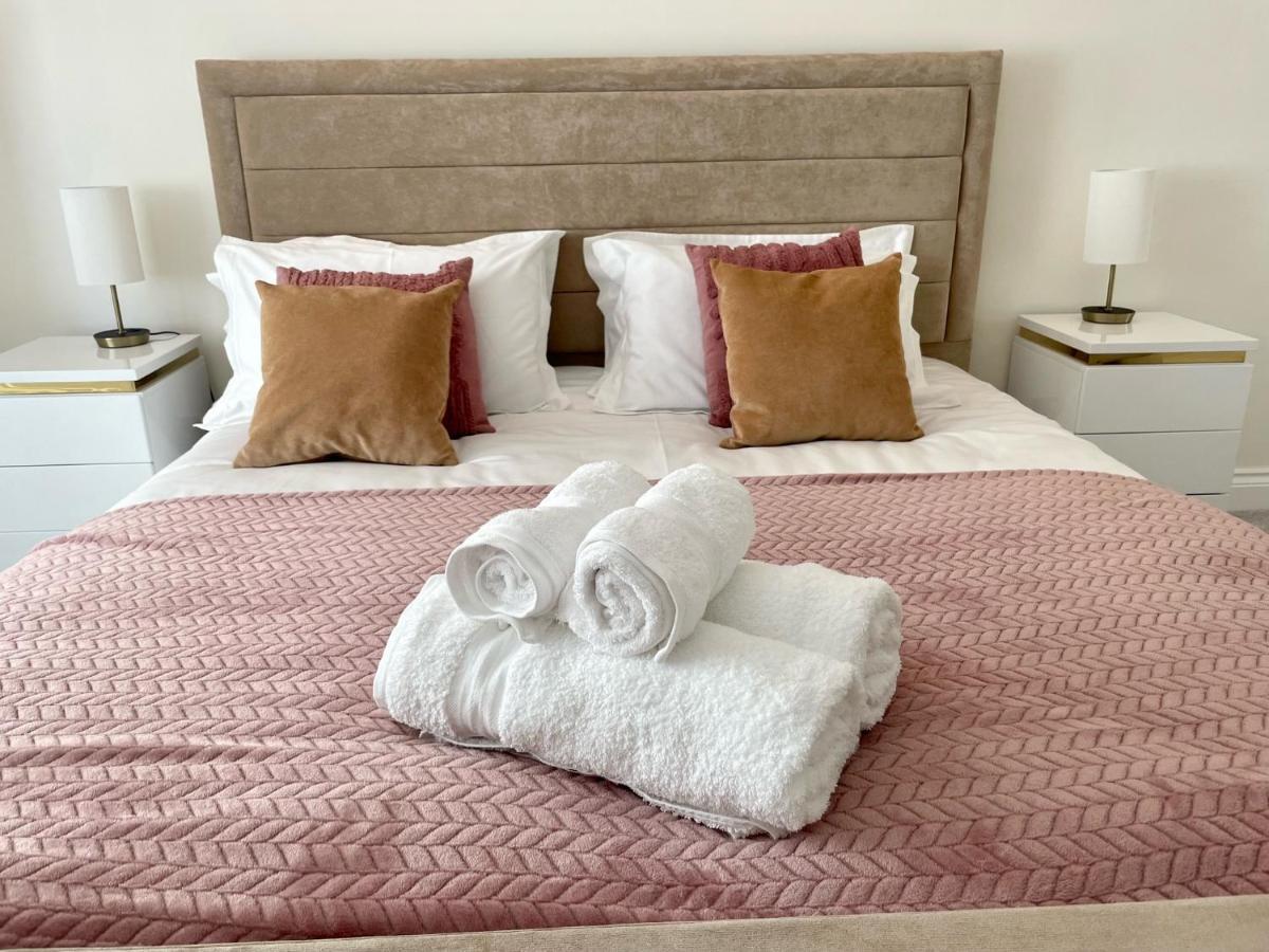 Exquisite Apartment, Stone Throw From The Beach Bournemouth Exteriér fotografie